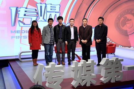 赢家娱乐城
教师与嘉宾合影_副本.jpg